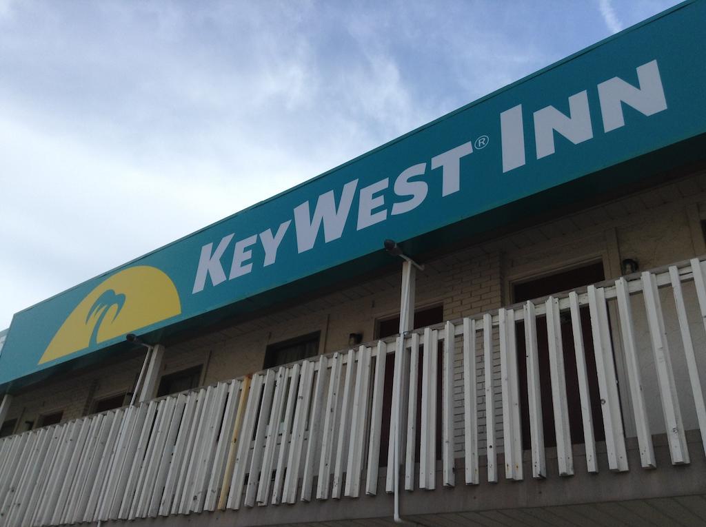 Key West Inn - Hobart Merrillville Exterior foto